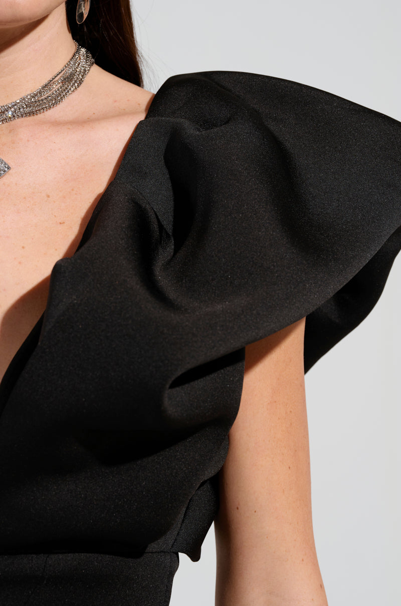 FEMME ENERGY SCUBA BLOUSE IN BLACK