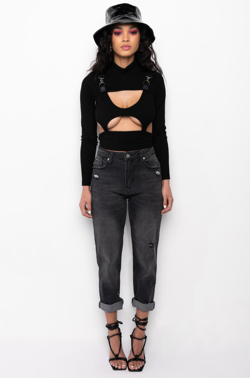 LEGEND HAS IT HIGH RISE DISTRESSED RELAXED FIT JEANS