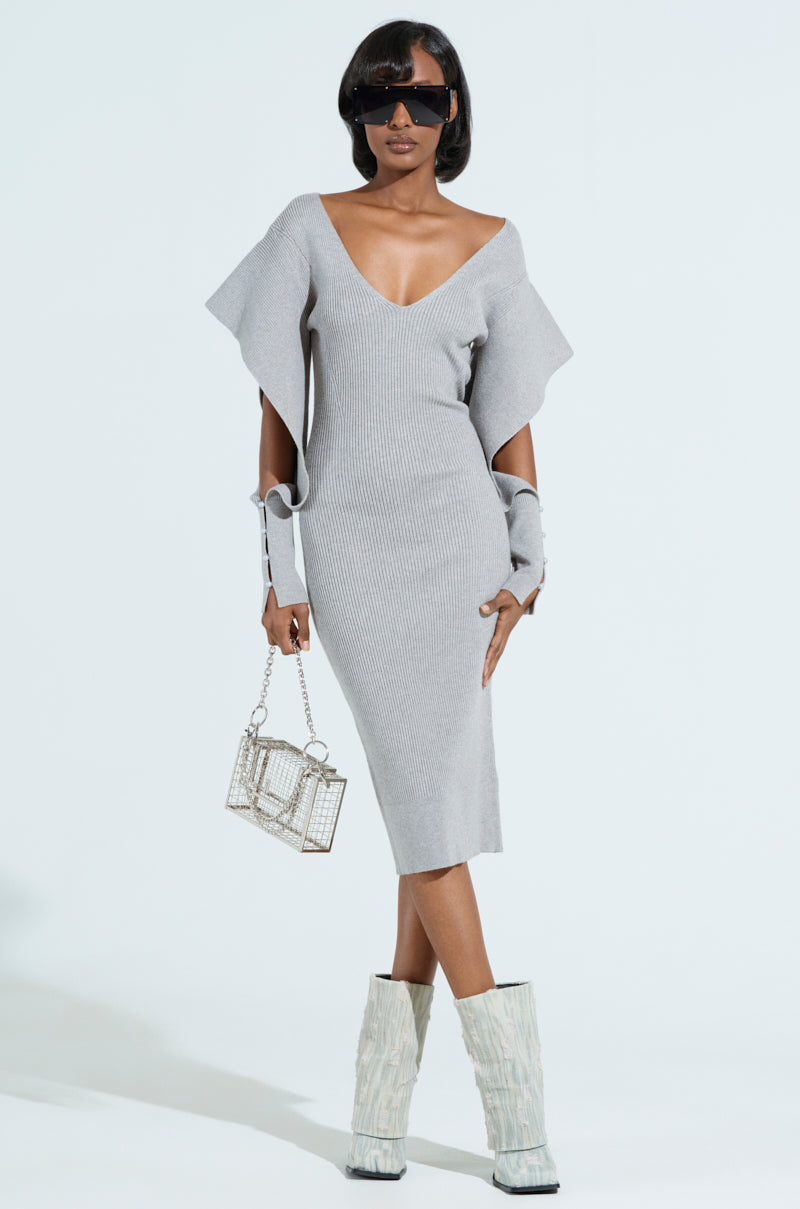 OFF TO BRUNCH KNIT MIDI DRESS IN HEATHER GREY