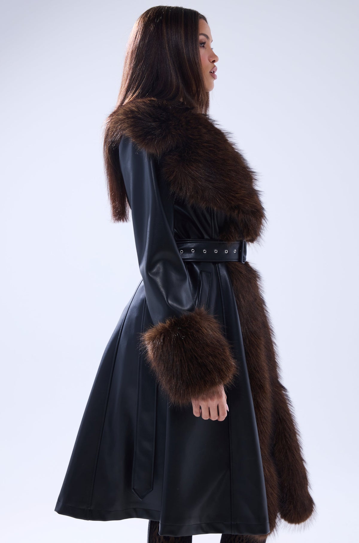 MAIN SQUEEZE FUR TRIM TRENCH