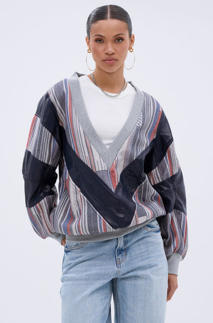INTO THE WILD DEEP V SWEATSHIRT