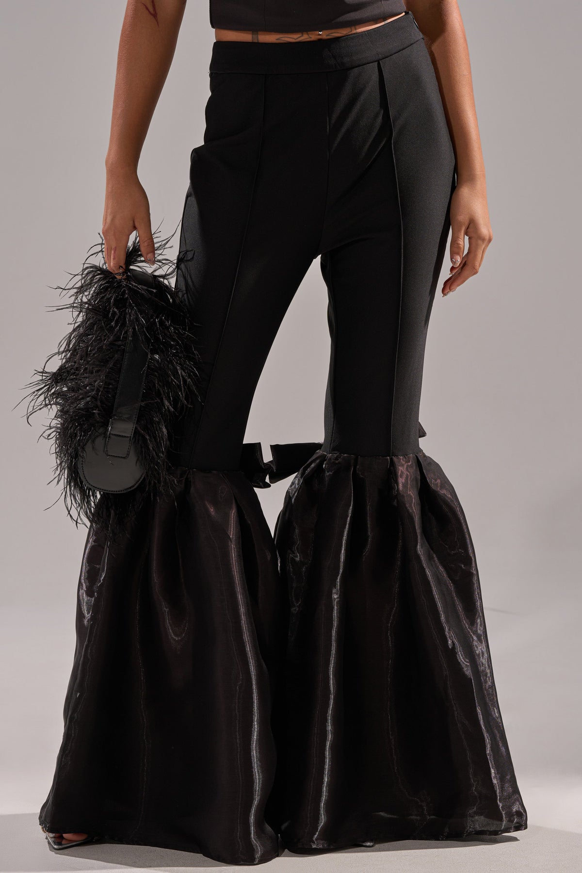 LILY TROUSER WITH BOW IN BLACK