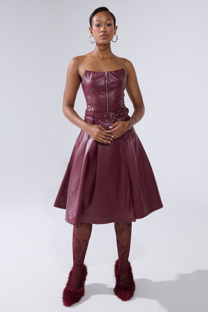 FEELING THE ENERGY MIDI SKIRT