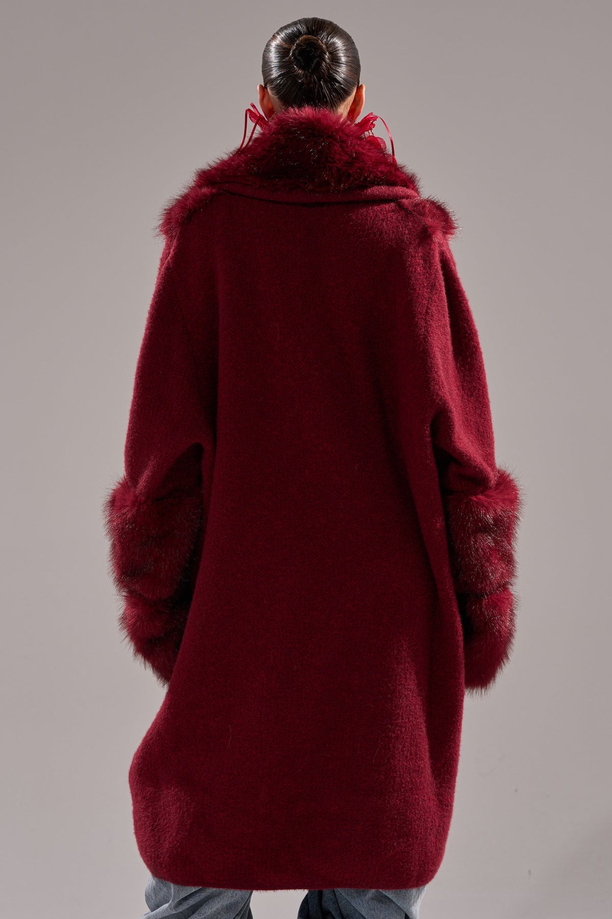 LUXE LIFE FUR CARDIGAN IN BURGUNDY