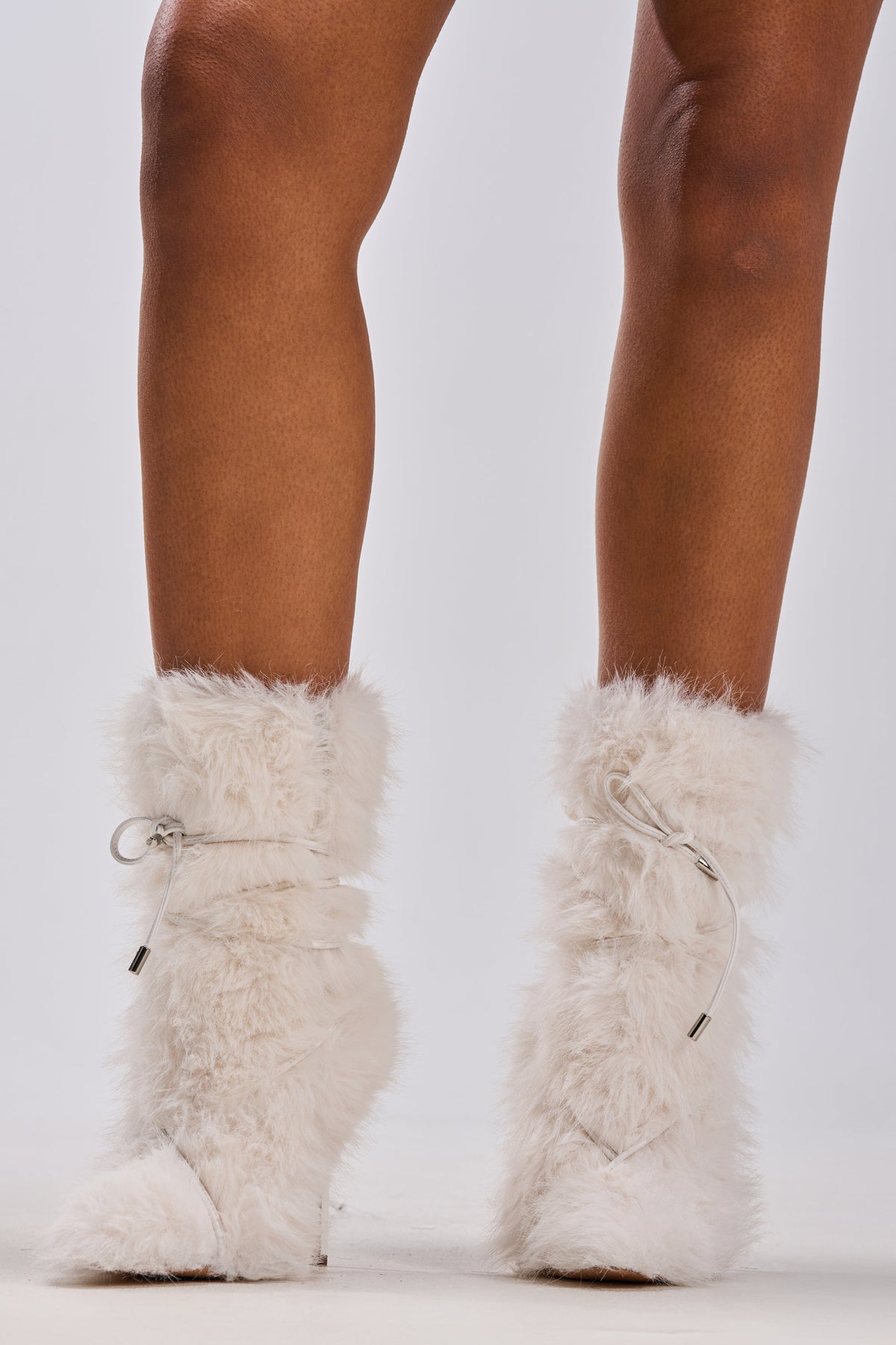 AZALEA WANG VITYA IVORY FUR BOOTIE