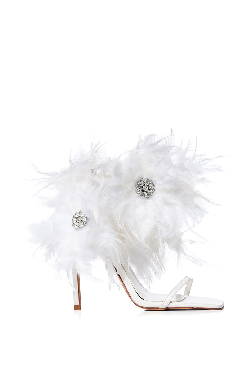 AZALEA WANG CARLA FEATHER TIE UP SANDAL IN WHITE
