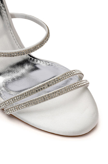 AZALEA WANG CLAYSHA EMBELLISHED STILETTO SANDAL PUMP IN WHITE
