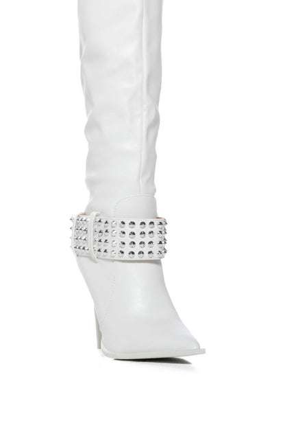 AZALEA WANG MARLENA SILVER STUDDED CREAM BOOT