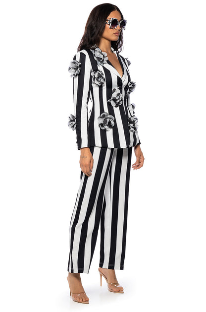 DEETZ STRIPE WIDE LEG TROUSER