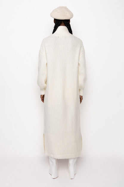 PHOEBE CHUNKY KNIT LONG SWEATER