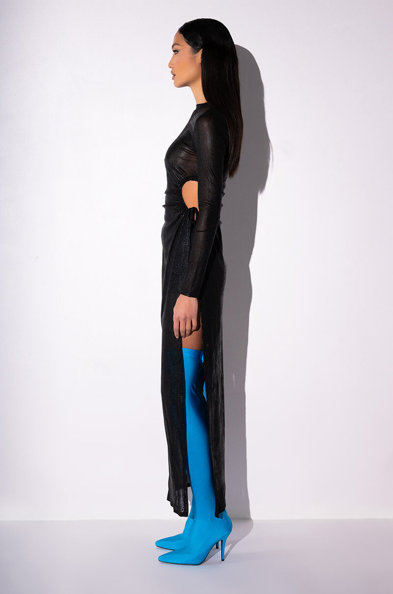 INTRODUCE ME SIDE SLIT MAXI DRESS