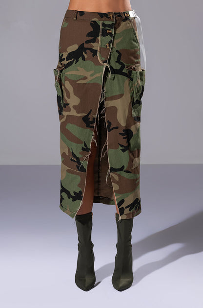 INVINCIBLE CAMO CARGO POCKET PANT
