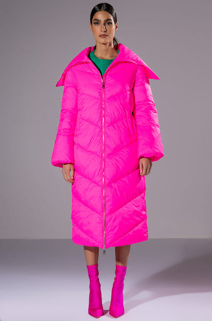 LOLITA LUXE ESSENTIAL PUFFER COAT IN PINK
