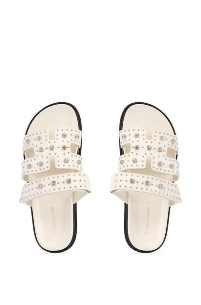 LEISURE EMBELLISHED FLAT SANDAL IN WHITE