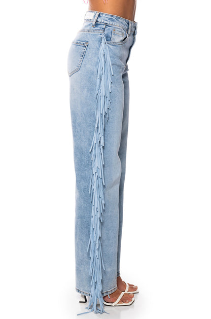 LET LOOSE FRINGE SIDE JEANS