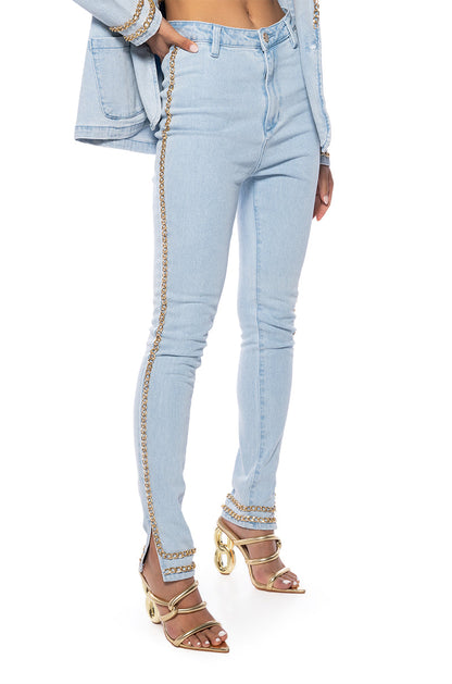 ME MYSELF AND I CHAIN DETAIL SKINNY JEAN