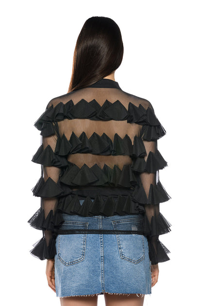 MISS EVERYTHING TEXTURED BUTTONDOWN TOP