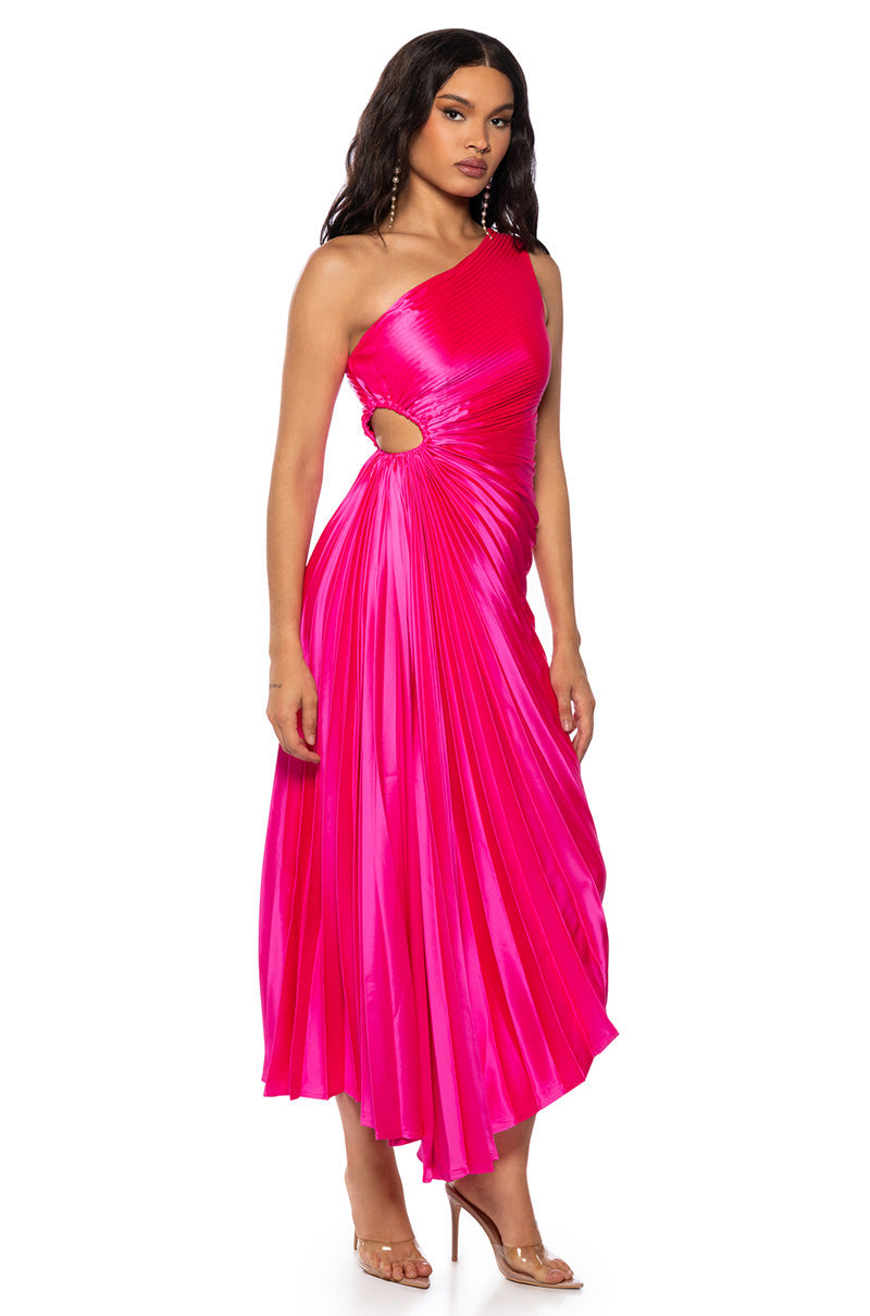 PLEATED ONE SHOULDER MIDI DRESS