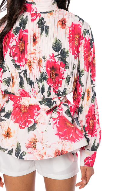 ON MY BEST BEHAVIOR FLORAL BLOUSE