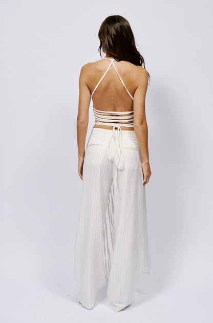 OVER THE TOP ELONGATED TANK IN WHITE