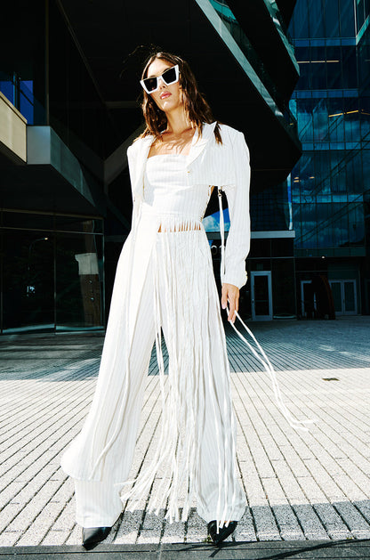 OVER THE TOP ELONGATED TANK IN WHITE
