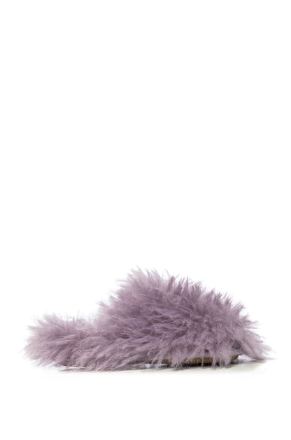 FURRY FUR SLIPPERS IN PURPLE