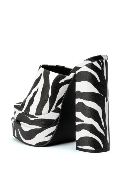 LYLA CHUNKY SANDAL IN ZEBRA